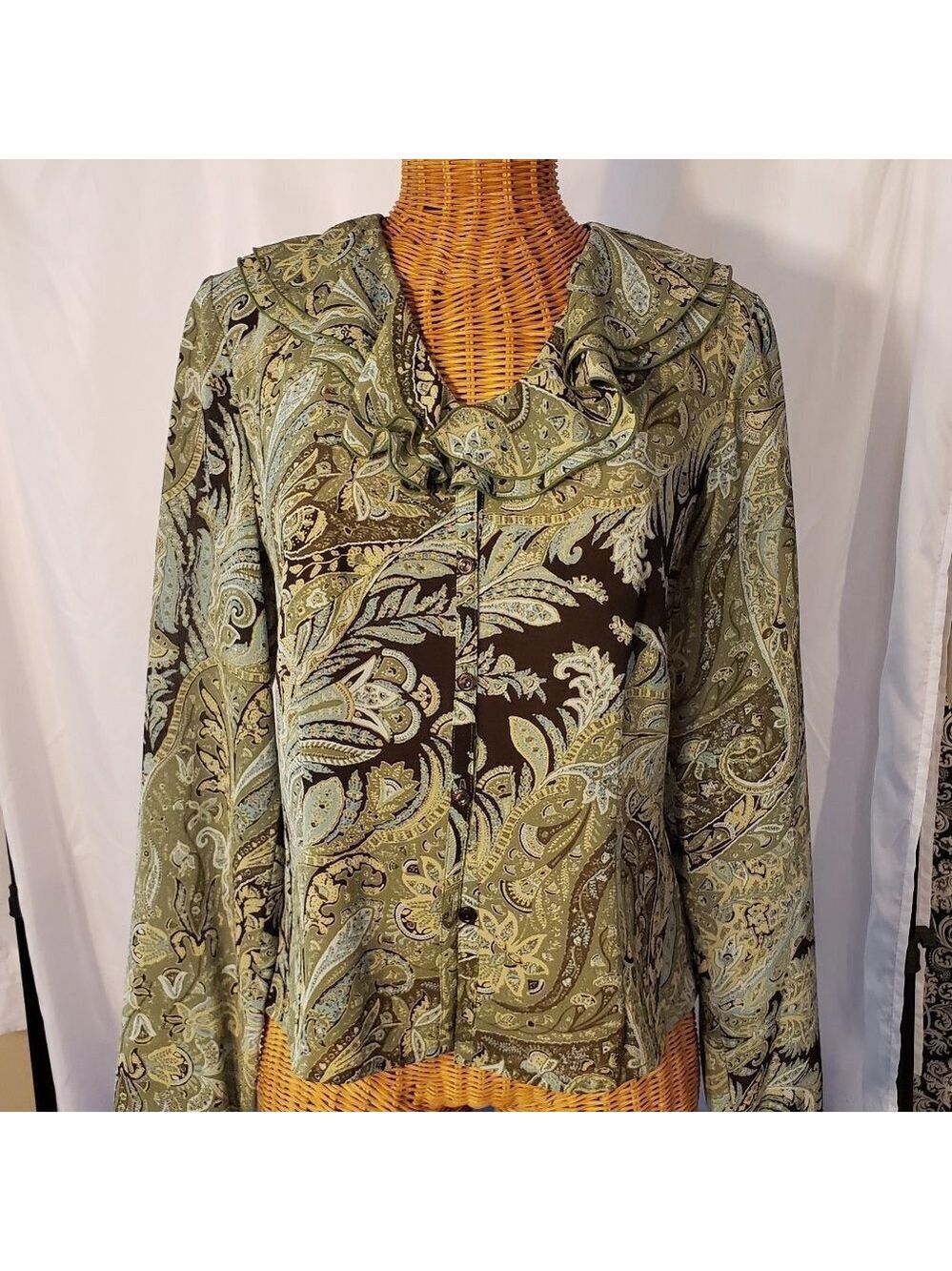 Ladies EMMA JAMES Semi-sheer Paisley Blouse w/Ruffled Collar in Greens - 6